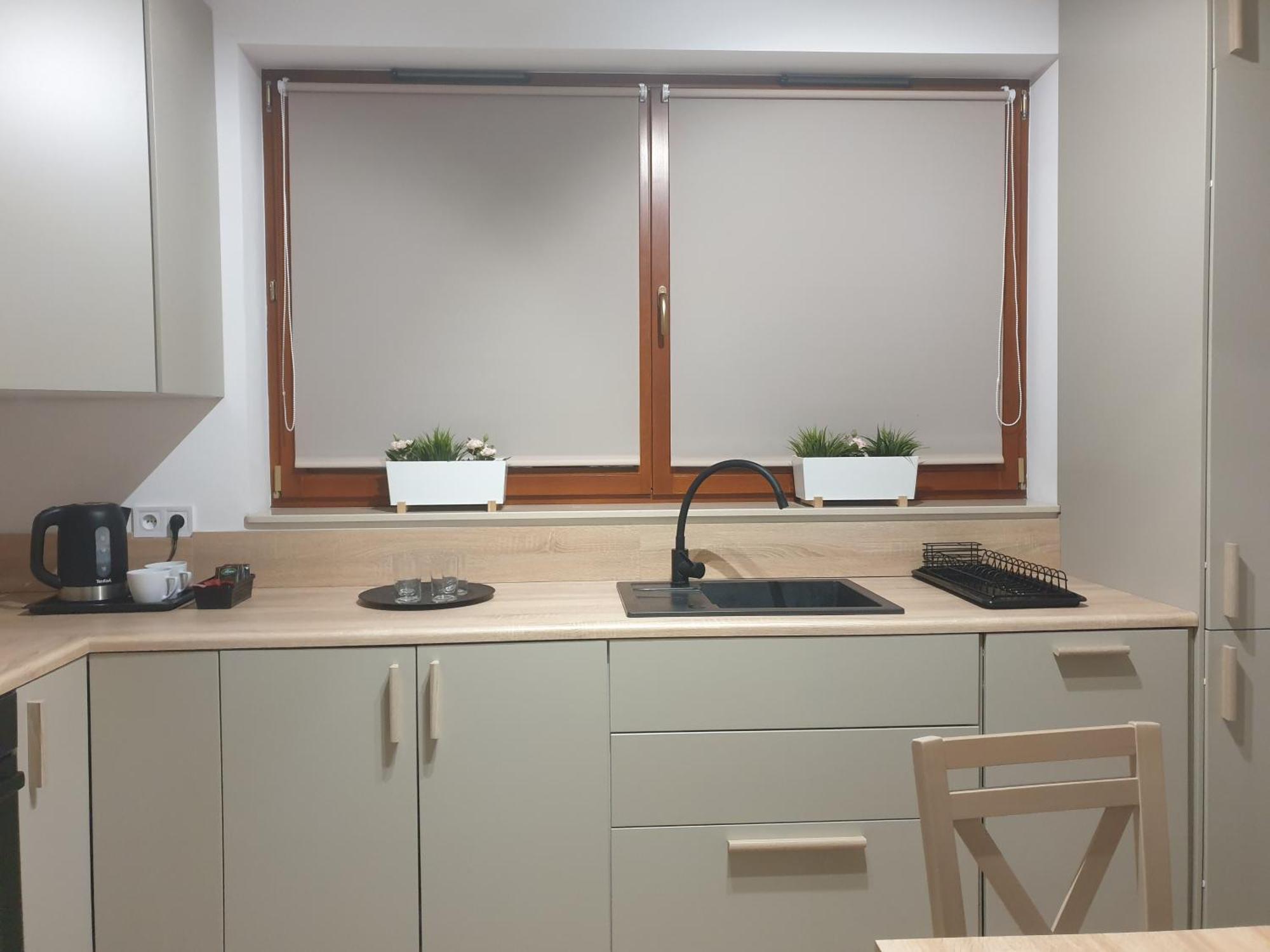 Near The Airport- Apartments Cracovia Exterior foto